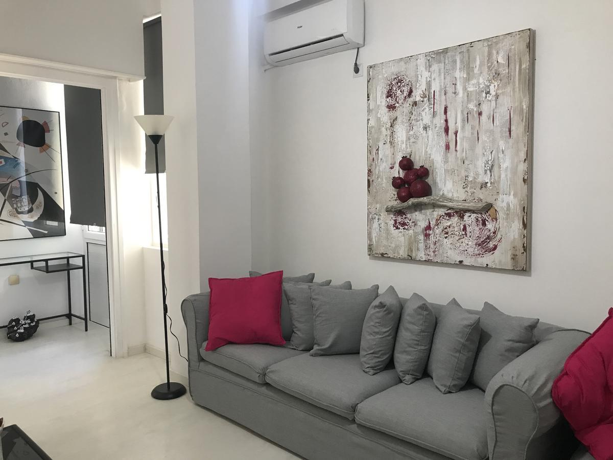 Cosy Apartment In Glyfada Center アテネ エクステリア 写真